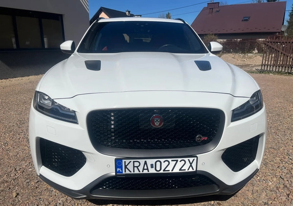 Jaguar F-Pace cena 299000 przebieg: 25600, rok produkcji 2019 z Wolbórz małe 407